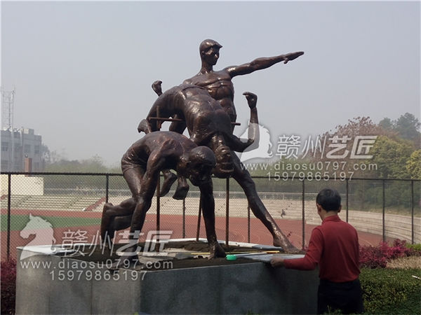 赣州体育运动人物雕塑