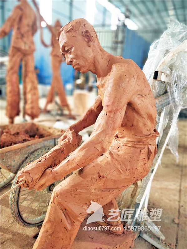 赣州玻璃钢人物雕塑