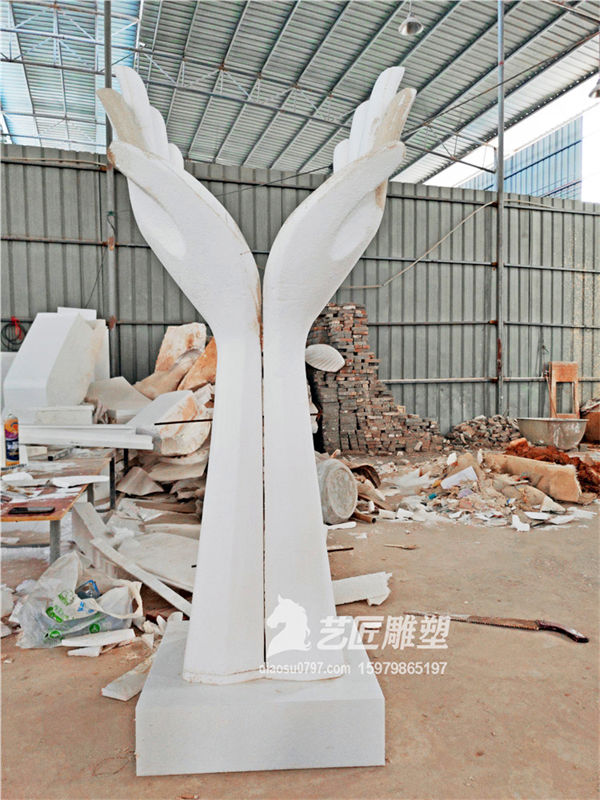 江西玻璃钢雕塑厂家