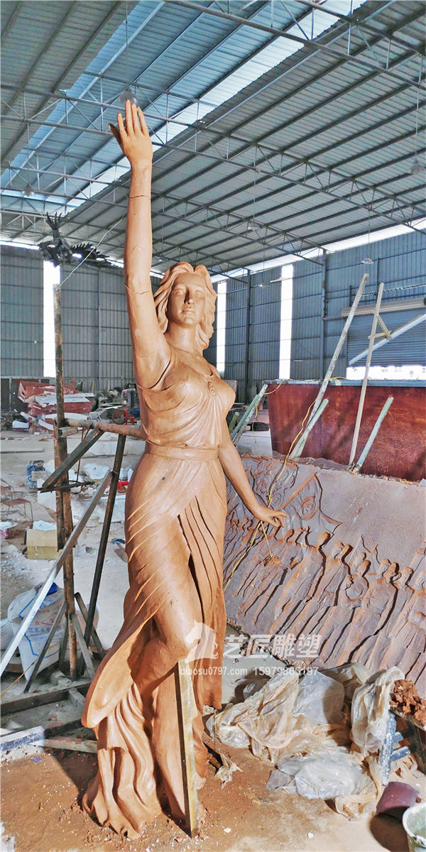 赣州铸铜雕塑厂家 玻璃钢人物雕塑
